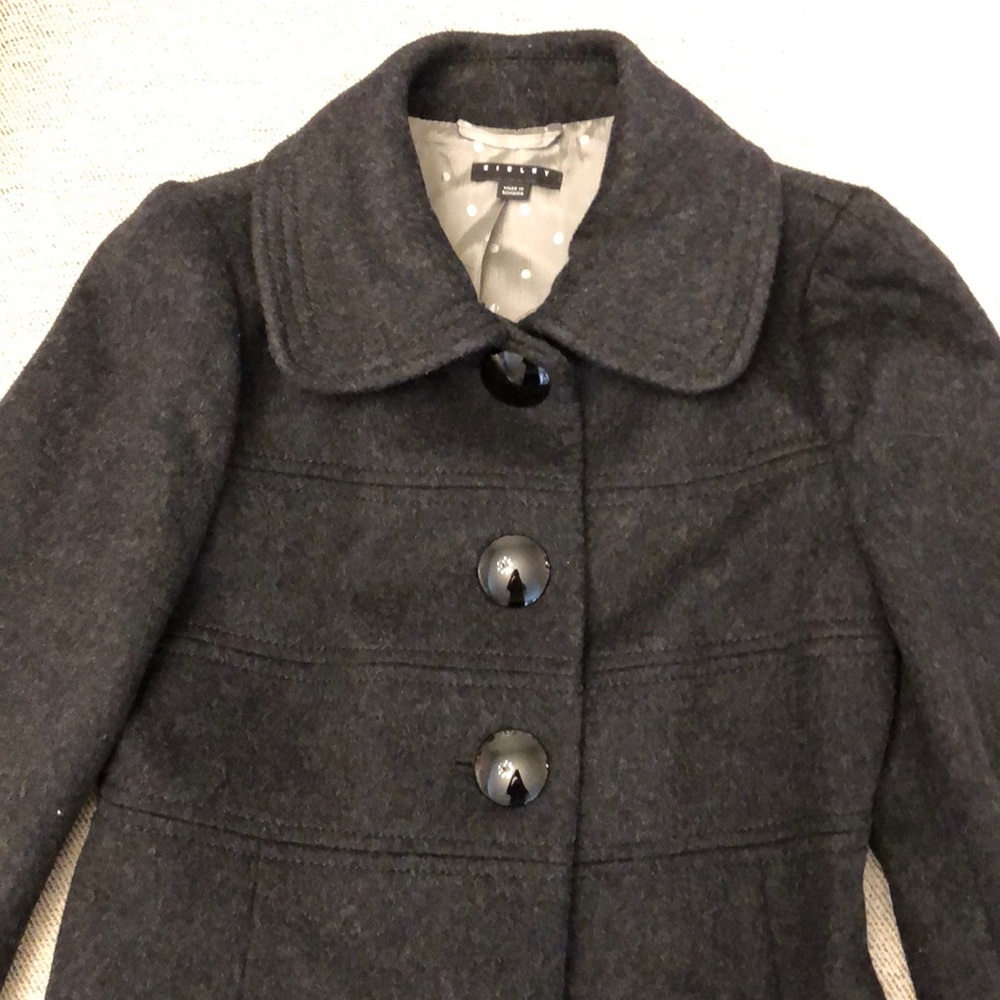 United colors of Benetton Charcoal Coat Size US 4